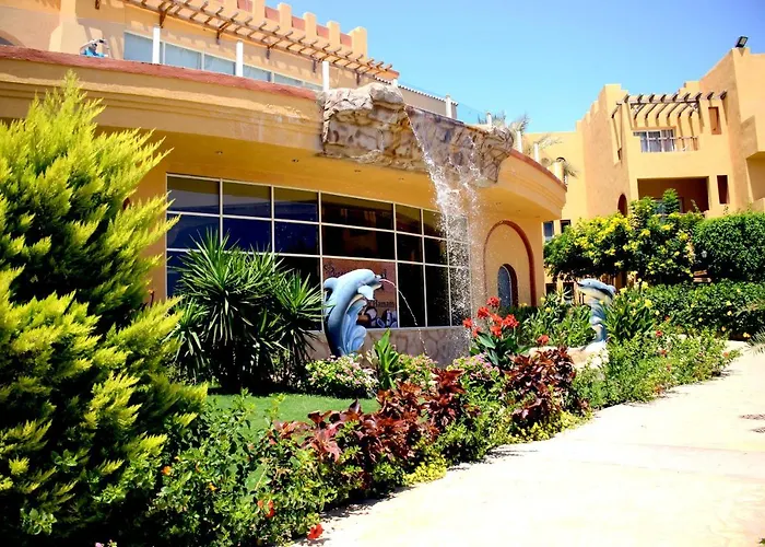 Üdülőközpont Rehana Prestige Luxury & 5*